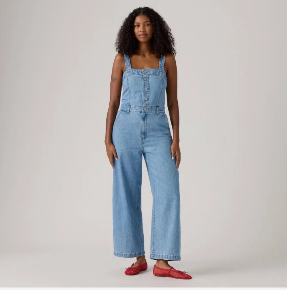 Levi's Women's Drea Jumpsuit Medium NWT